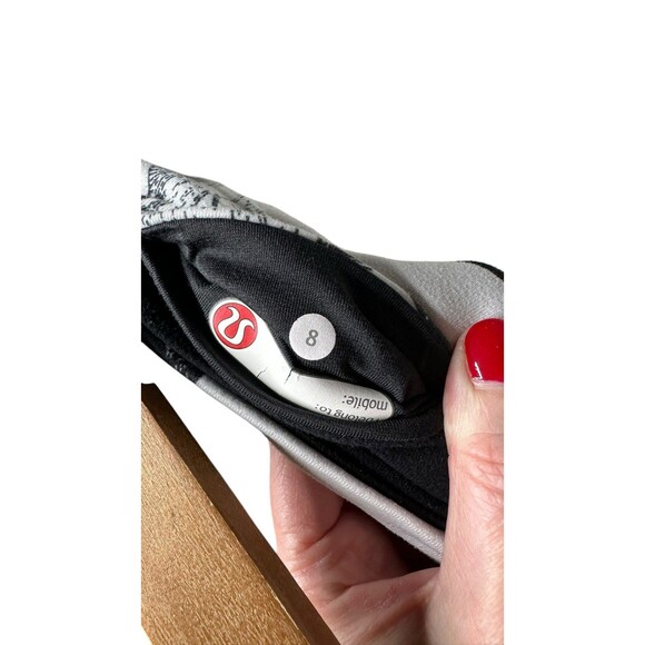 Lululemon Groove Pant Flare White/Black Band Size 8 - Picture 5 of 5